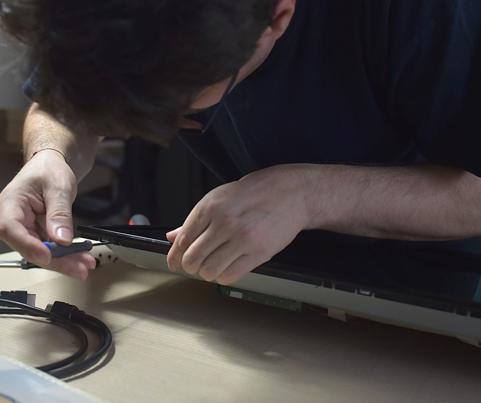 sửa chữa tivi tại nhà huyện sơn hà sửa tivi huyện Sơn Hà