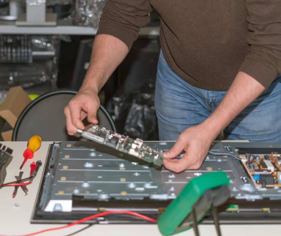 sửa chữa tivi tại nhà huyện Sơn Tịnh 