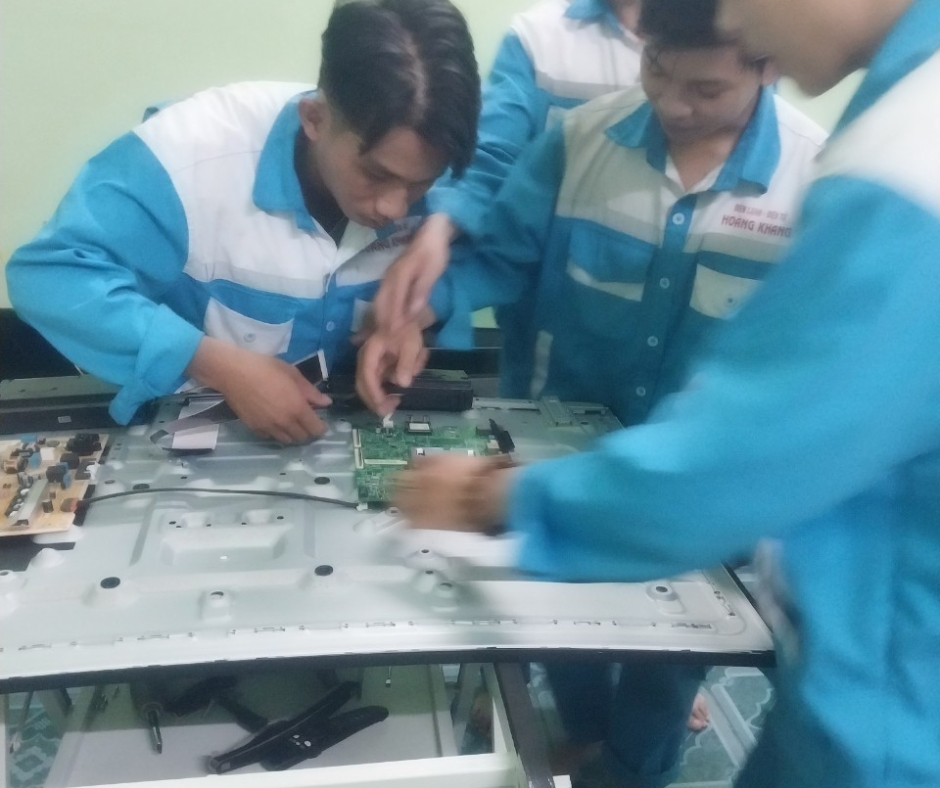 thay màn hình tivi tại huyện Sơn Tịnh