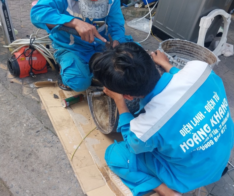 Sửa máy giặt tại nhà huyện Bình Sơn - Hoàng Khang